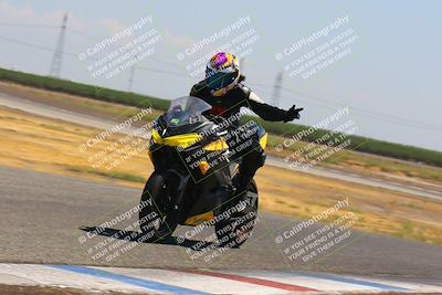 media/Aug-11-2023-CRA (Fri) [[7d2b09f7fc]]/C Group/Session 3 (Wheelie Bump)/